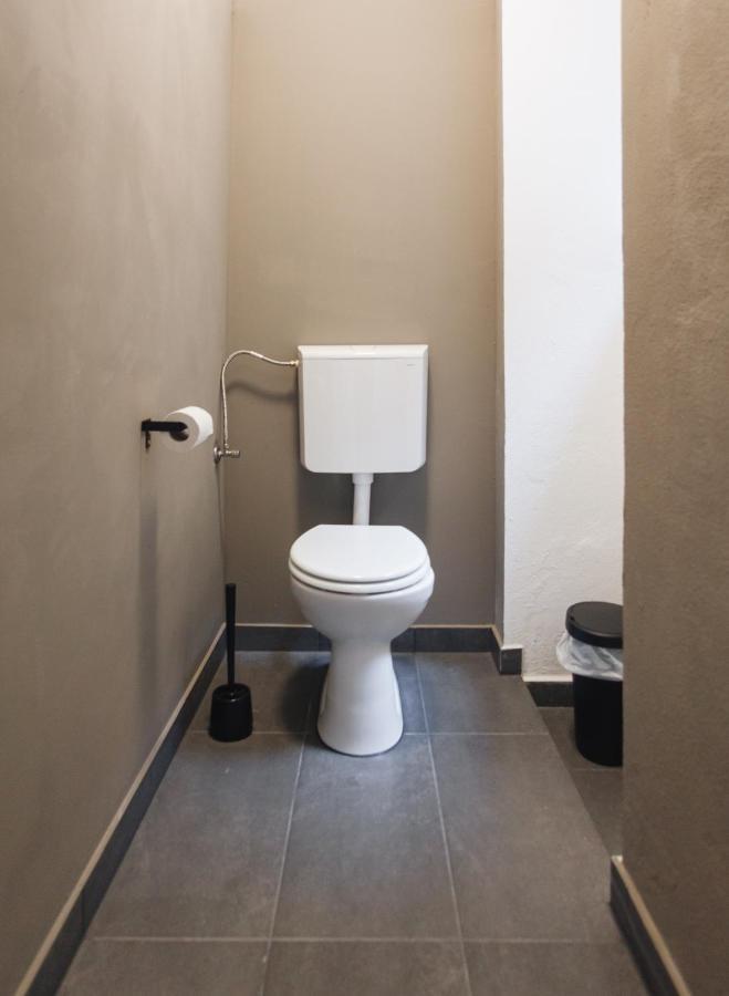 Malfatti Room Oasis With Coworking Space Wina Bagian luar foto
