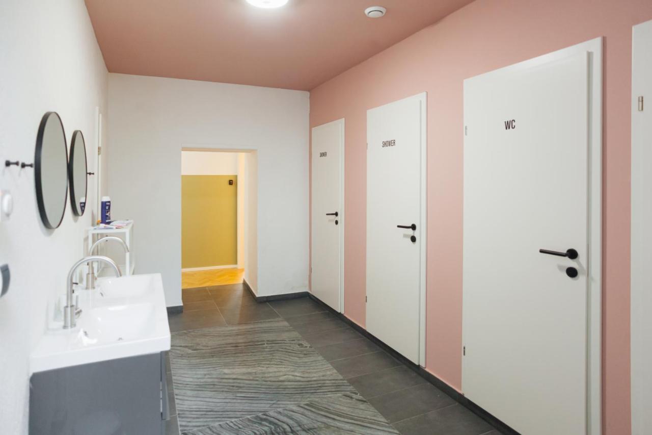 Malfatti Room Oasis With Coworking Space Wina Bagian luar foto