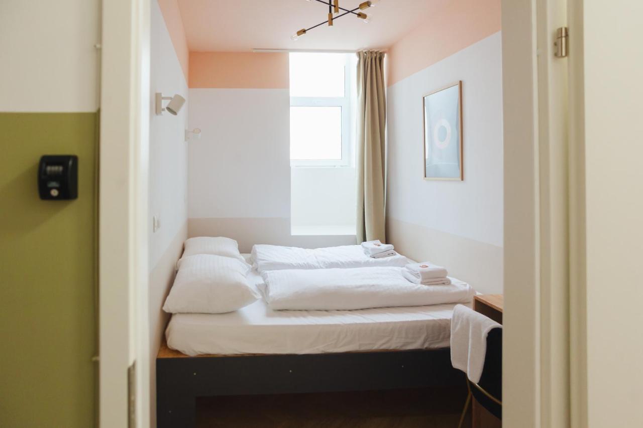 Malfatti Room Oasis With Coworking Space Wina Bagian luar foto