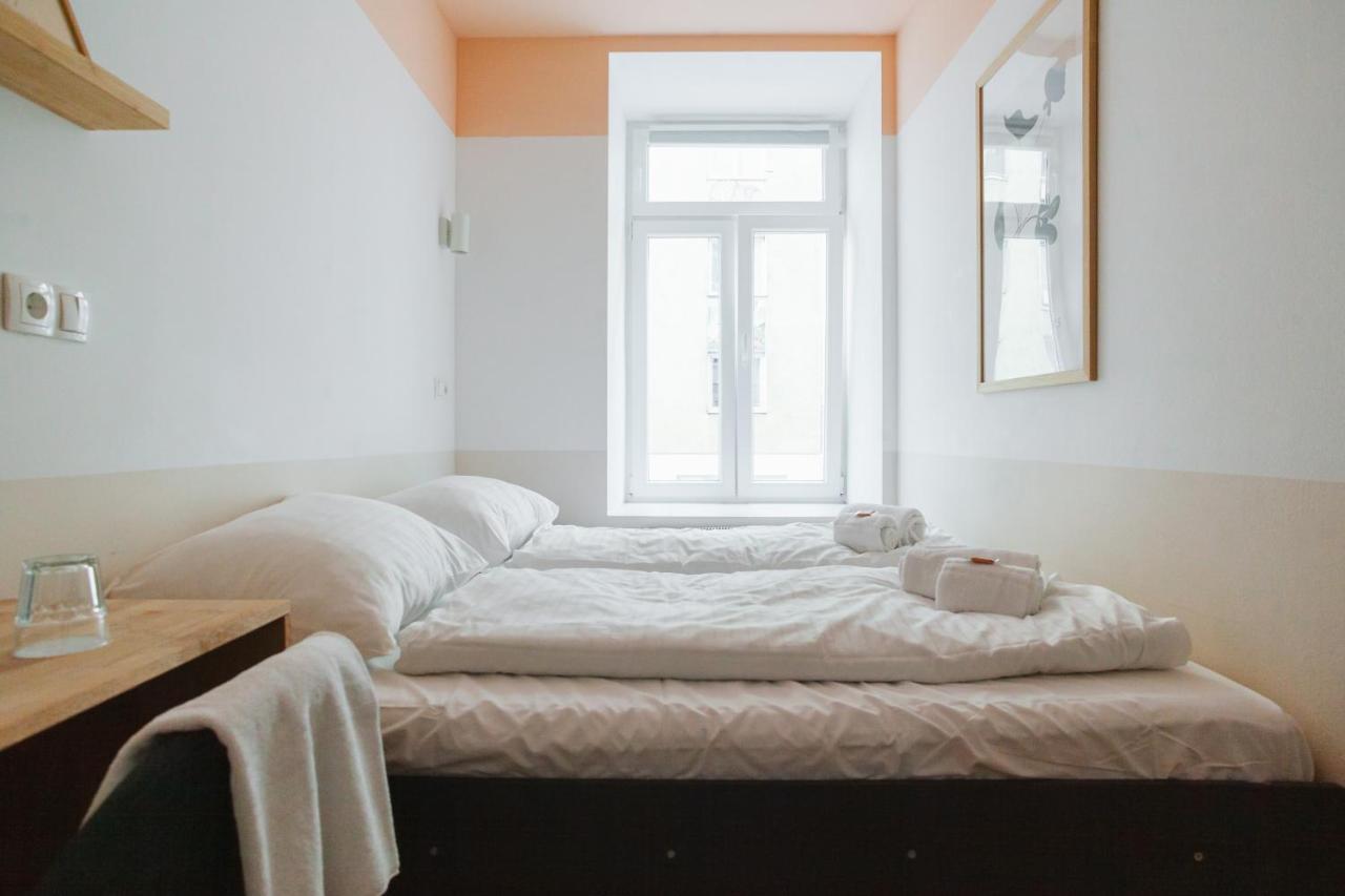 Malfatti Room Oasis With Coworking Space Wina Bagian luar foto