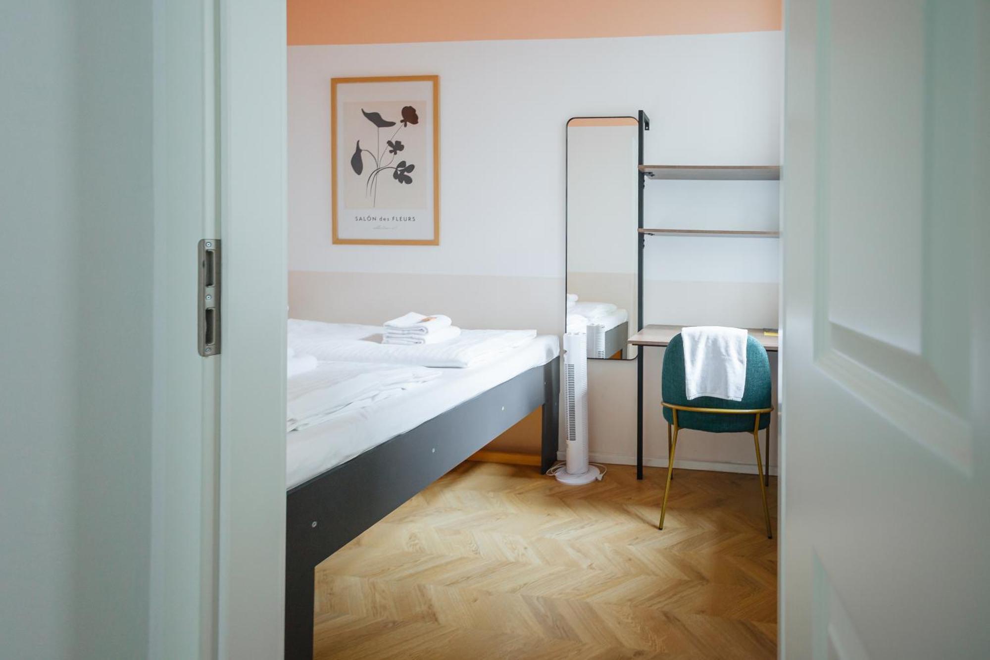 Malfatti Room Oasis With Coworking Space Wina Bagian luar foto